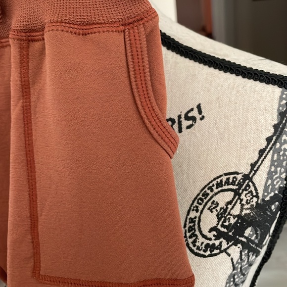 Copper Key Girls Leggings-Size S-(6-7)Color:Argan Oil-Strawstring Waist-Pockets - Picture 5 of 6